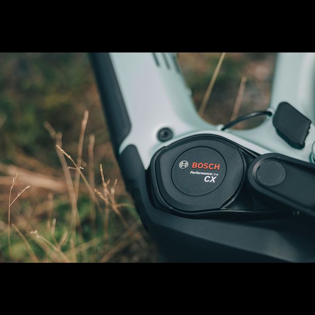 CUBE Stereo Hybrid ONE44 HPC Pro 800 2027 sähköpyörä